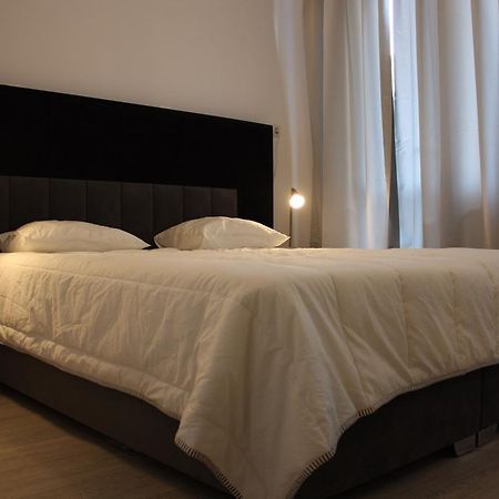 Apartament Central Cismigiu Bukarest Kültér fotó